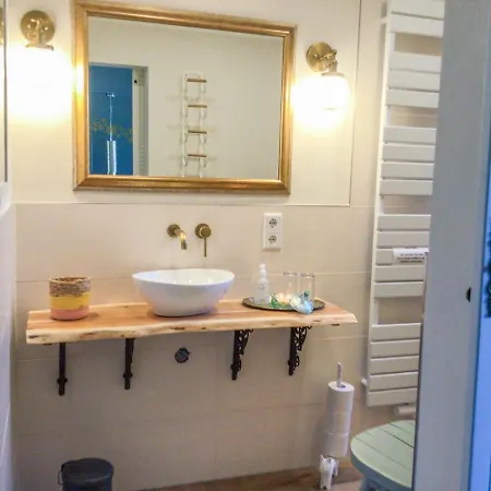 Schubertstrasse Apartman *